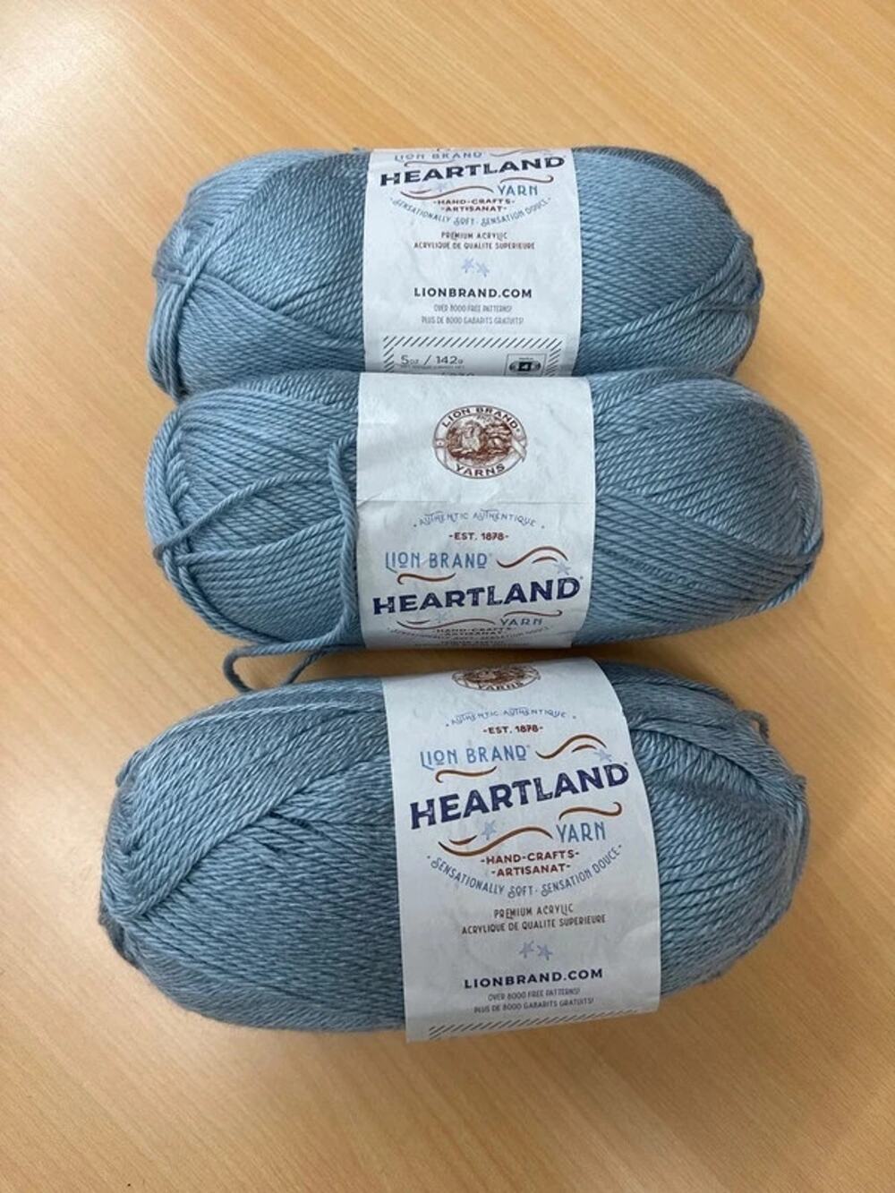 3 Skeins Lion Brand Hartland 106AU voyagers